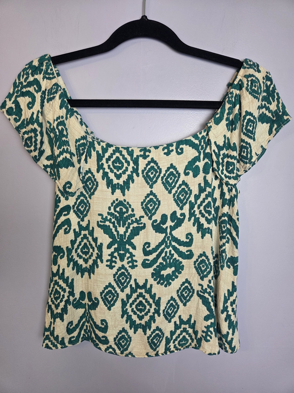 Cupio Ikat Print Scoop Neck Crop Top Womens Small Green Beige Ren Faire Boho